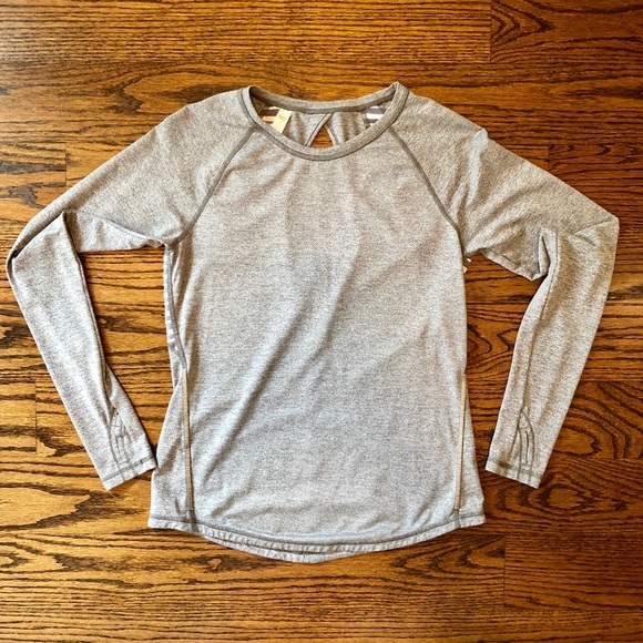 Lucy Tops - Lucy gray long sleeve Running Top